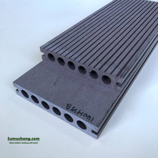 Composite Decking Weathered Wood Finish for Timeless Outdoor Beauty