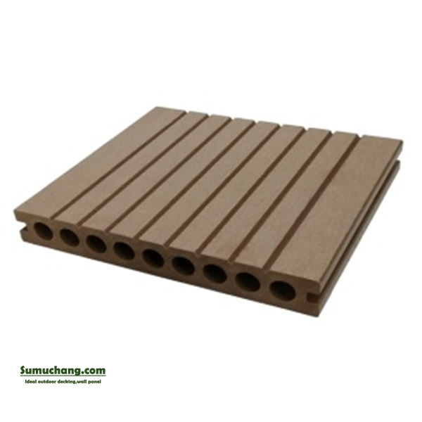 Why choose grey decking composite for modern outdoor designs