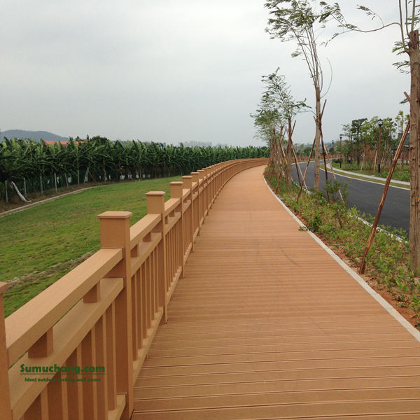 What are the advantages of composite wpc decking