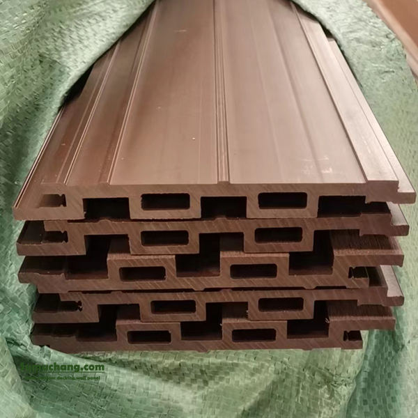 ¿Por qué elegir el panel de pared wpc gris para la decoración exterior